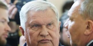 Налогоплательщик, который похож на Игоря Сечина.