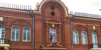 Томский облсуд приговорил убийц семейной пары к 12 годам колонии и пожизненному заключению