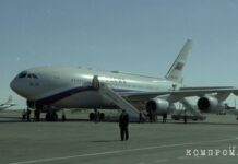 «Команда президента готовилась бежать на нескольких самолетах»