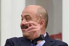 Авторитетные месье.