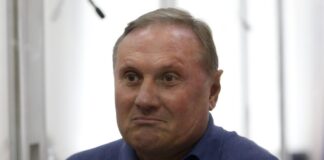 Экс председатель фракции «Партии регионов» Александр Ефремов ведёт роскошную жизнь в Москве Экс председатель фракции "Партии регионов" Александр Ефремов