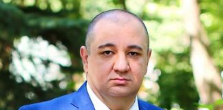 Суд на полгода продлил арест советнику мэра Астрахани Карену Григоряну, обвиняемому в вымогательстве у топ-менеджера «Ростеха» Василия Бровко
