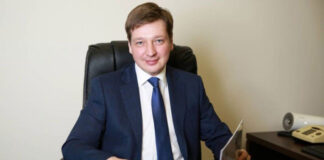 Бывший-генеральный директор «Воентелекома» Александр Давыдов «отправился шагом» в СИЗО за совершение мошеннических действий в ВС Рф