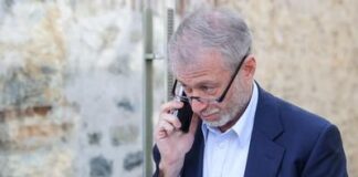 Роман Абрамович переключил «Видео интернешнл» на друзей Владимира Путина.