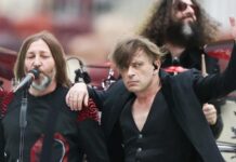 «Мы не ангелы, тёмные твари»: Как группа «Би-2» покупает технику для вооруженных сил Украины на заработанные в Российской Федерации сотни миллионов