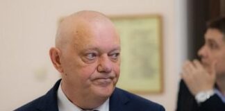 Кляйн отсидел свои два года 9 месяцев дома и в СИЗО.