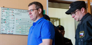 Бывшему генералу разрешили работать на свободе