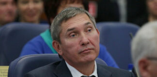 Бывший депутат ЗакСа Пермского края заочно задержан за хищение 300,1 млн руб. многоэтажного дома для льготников