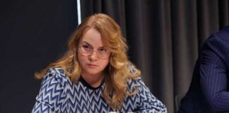 Бывший-глава министерства соцполитики Нижегородской области получила 4,5 года за взятки на 1,5 млн руб. строительными материалами и 100 тыс. руб. налом