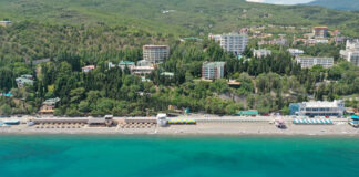 Крымские гостиницы отказывают «недоброжелательным» туристам