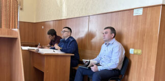 Новогодняя иллюминация выключилась в суде