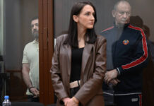 Млрд потребовали назад