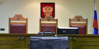 С возражением в правах