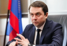 Дочь губернатора Мурманской области попалась на уловку телефонных мошенников, став жертвой их обмана.