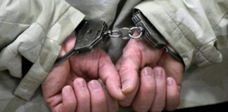 Глава Сакского района Крыма попался с поличным при получении взятки в размере 2 миллионов рублей