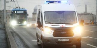 Мальчик из Красногорска оказался в больнице с травмой руки после взрыва при попытке поднять деньги с земли