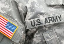 Солдат США и его товарищ задумали захватить карибский остров для организации сексуального рабства