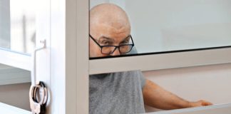 Вещевое наслаждение: как меняет жизнь стиль и мода по версии Ларина и Ковалёва