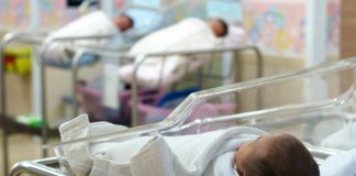 Новокузнецкий роддом временно закрыт из-за вспышки инфекции в акушерском отделении