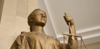 Суд пересмотрит решение о конфискации у бизнесмена 35 млн рублей, предназначавшихся для взятки