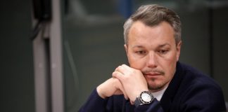 Бенефициар «Волгадорстроя» останется в СИЗО до осени из-за проблем со здоровьем ног