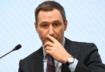 Бывший замглавы Минприроды Буцаев покинул Россию после скандала