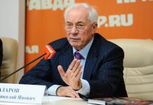 Азаров: Запад не решится на новый конфликт, если будет соблюдено одно условие