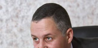 Задержание экс-зама Махова: новое звено в деле Нерадько