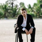 Александр Логинов рассказал, как страдал от побоев сверстников из-за славы отца Гены Букина