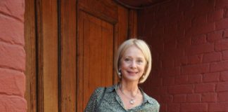 Галина Беляева обвиняет руководство Театра Маяковского во лжи и хамстве после потери работы