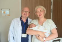 Муж при всех родах: 41-летняя москвичка, родившая 15-го ребенка, рассказала о финансовых трудностях и жизни в большой семье