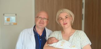 Муж при всех родах: 41-летняя москвичка, родившая 15-го ребенка, рассказала о финансовых трудностях и жизни в большой семье