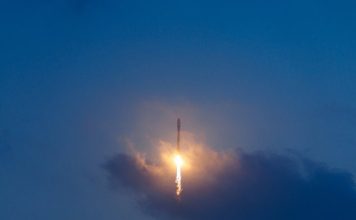 Китайская ракета Чанчжэн-7А потерпела аварию сразу после запуска — кадры взрыва опубликованы