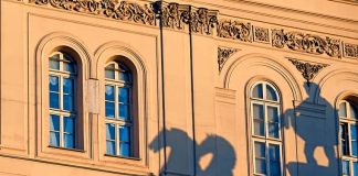 Оскар-2022 спрятал восемь премий за кулисами