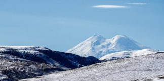 Исчезнувших на Эльбрусе путешественников обнаружили спасатели