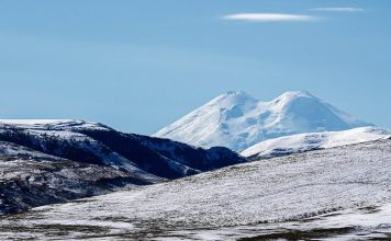 Исчезнувших на Эльбрусе путешественников обнаружили спасатели