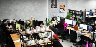 В лидирующую пятерку регионов России по обороту компаний и численности работников вошел Татарстан.