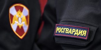 Мужчину, атаковавшего с топором прохожего, задержали в Москве