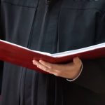 Своим кредиты не жалели, чужим проценты подняли