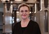 Ирина Розанова велела всем замолчать, особенно родне, заступаясь за сына Анны Михалковой
