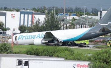 Выкатившийся за полосу в Майами грузовой Boeing унес жизни пяти человек