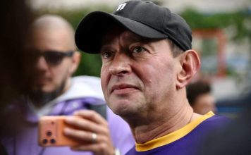 Возмужавший наследник Константина Хабенского не намерен идти по стопам отца: он признался, что никогда не хотел быть актером