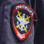 В Кирове из автомобиля выпал ребёнок — полиция ведёт розыск водителя