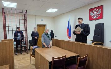 Из-за поджога возле избиркома в Коми мужчине назначили домашний арест