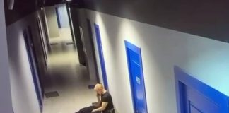 В Москве модель убила бывшего, а камера в доме записала бутылку и полчаса у двери