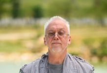Серега, Алексей Столяров и дочь Славы вошли в полный список разных участников шоу Выживалити. Легенда Альфа