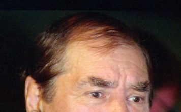 Еремеев рассказал о трагической судьбе старшего сына Мишулина: внебрачные дети против дочери Карины