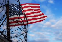 В США руководитель службы помощи игроманам проиграл похищенные 1,4 млн долларов в азартных играх