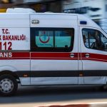 Наступив в лужу под напряжением, 14-летний подросток в Стамбуле получил смертельный удар током