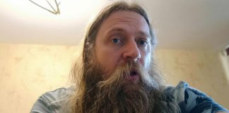 Евгений Тепляков рассказал о прекрасном самочувствии жены после рождения десятого ребенка и планах на одиннадцатого.
